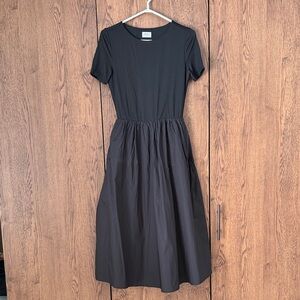 Elegant Black Midi Dress